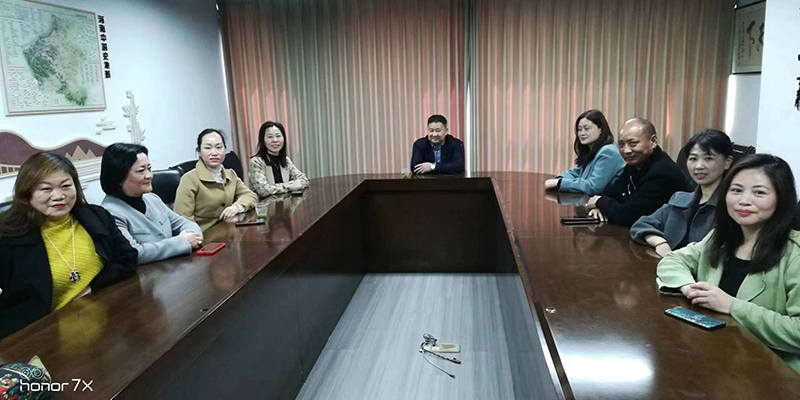 2023年3月8日温州市河南商会举行庆祝三八国际妇女节联谊活动